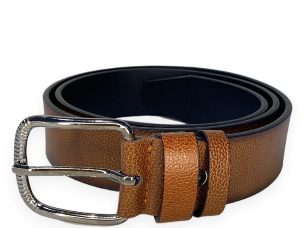 Premium vegan leather belt by Minimart - high-quality artificial leather belt in classic design."