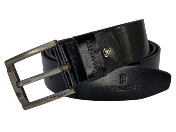 "Pure leather belt for men with a sleek buckle and high-quality cowhide