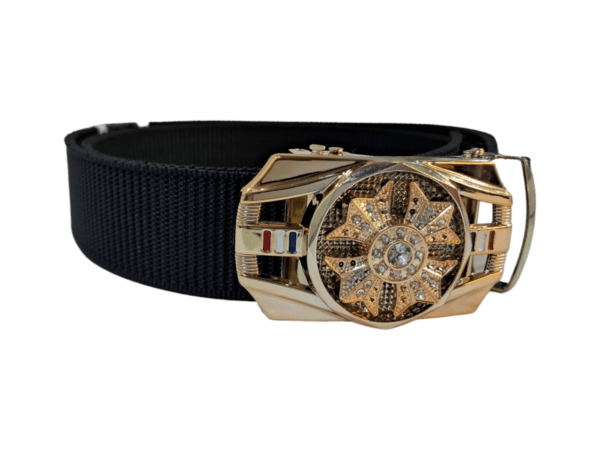 Men's nylon belt in black with a silver buckle.