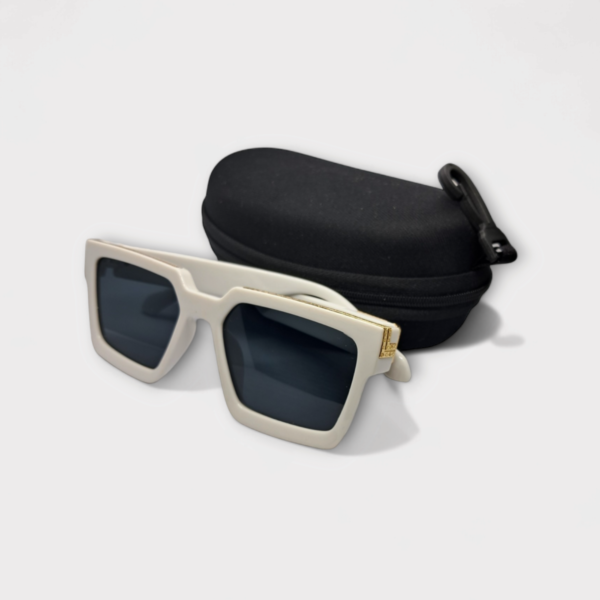 "White square frame sunglasses with UV protection and classic geometric design"